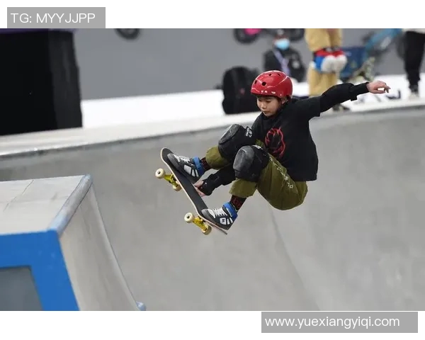 滑板精英赛特别报道成都极限运动队勇闯巅峰的传奇之路MBA